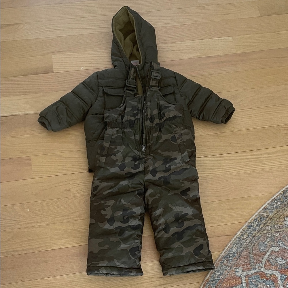 TAHARI Coat + Snowsuit